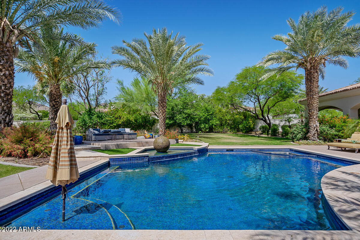 CINCO SERROS LOTS 9 & 10 - Residential