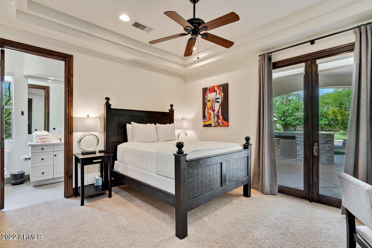 CINCO SERROS LOTS 9 & 10 - Residential