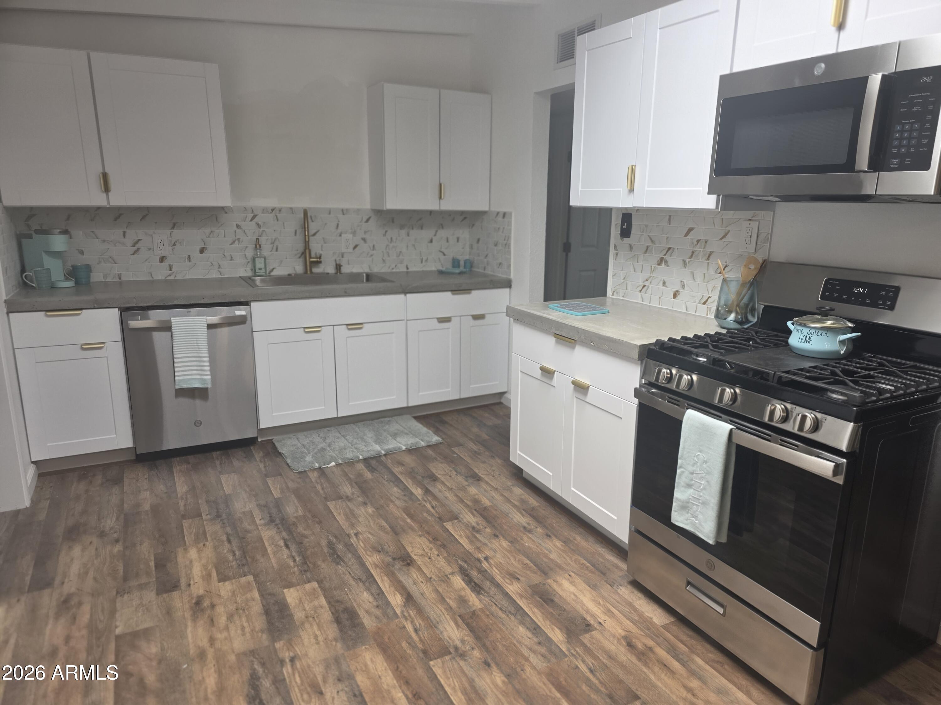 HUACHUCA VISTA - Residential