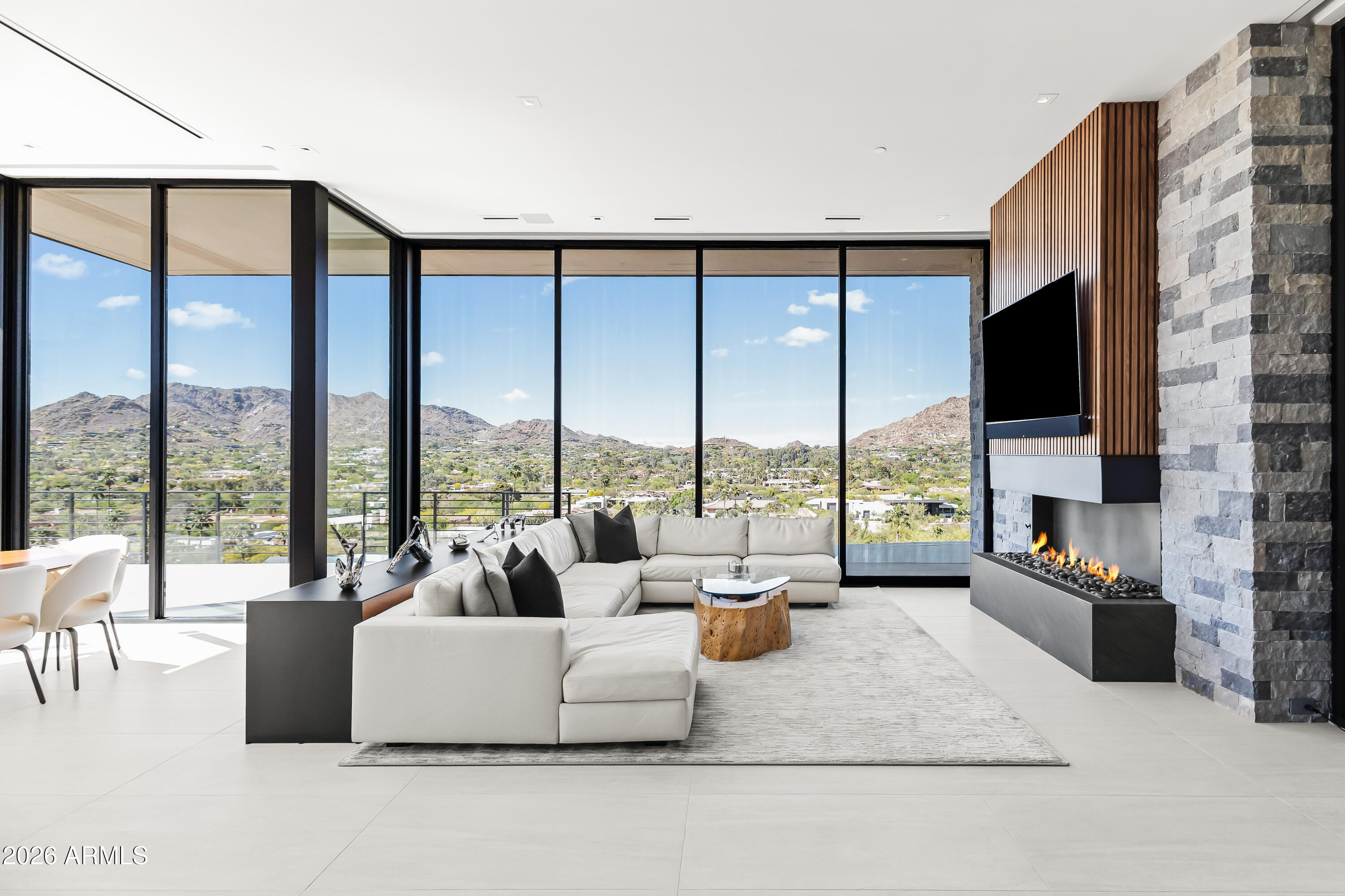 MIRADOR - Residential