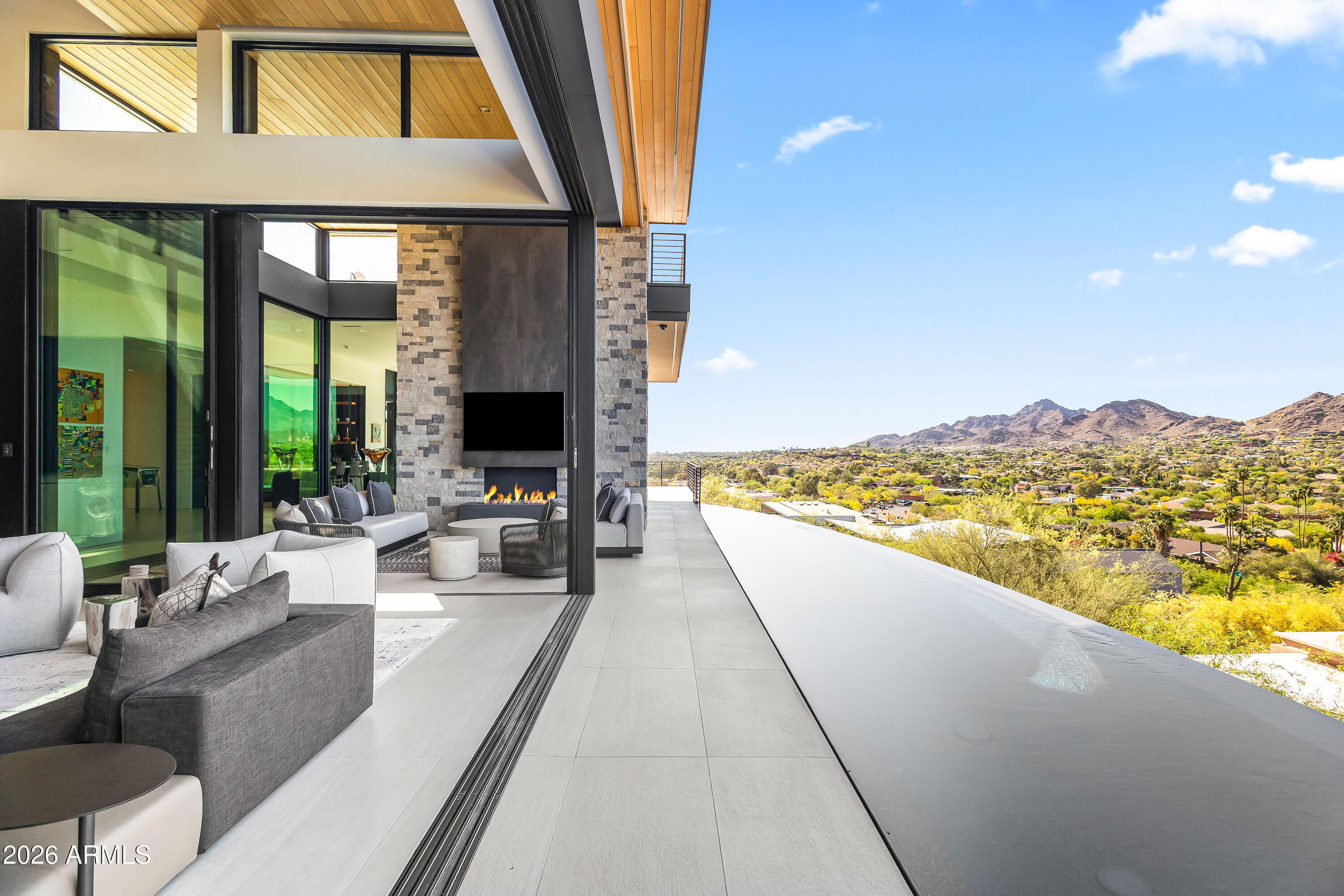 MIRADOR - Residential