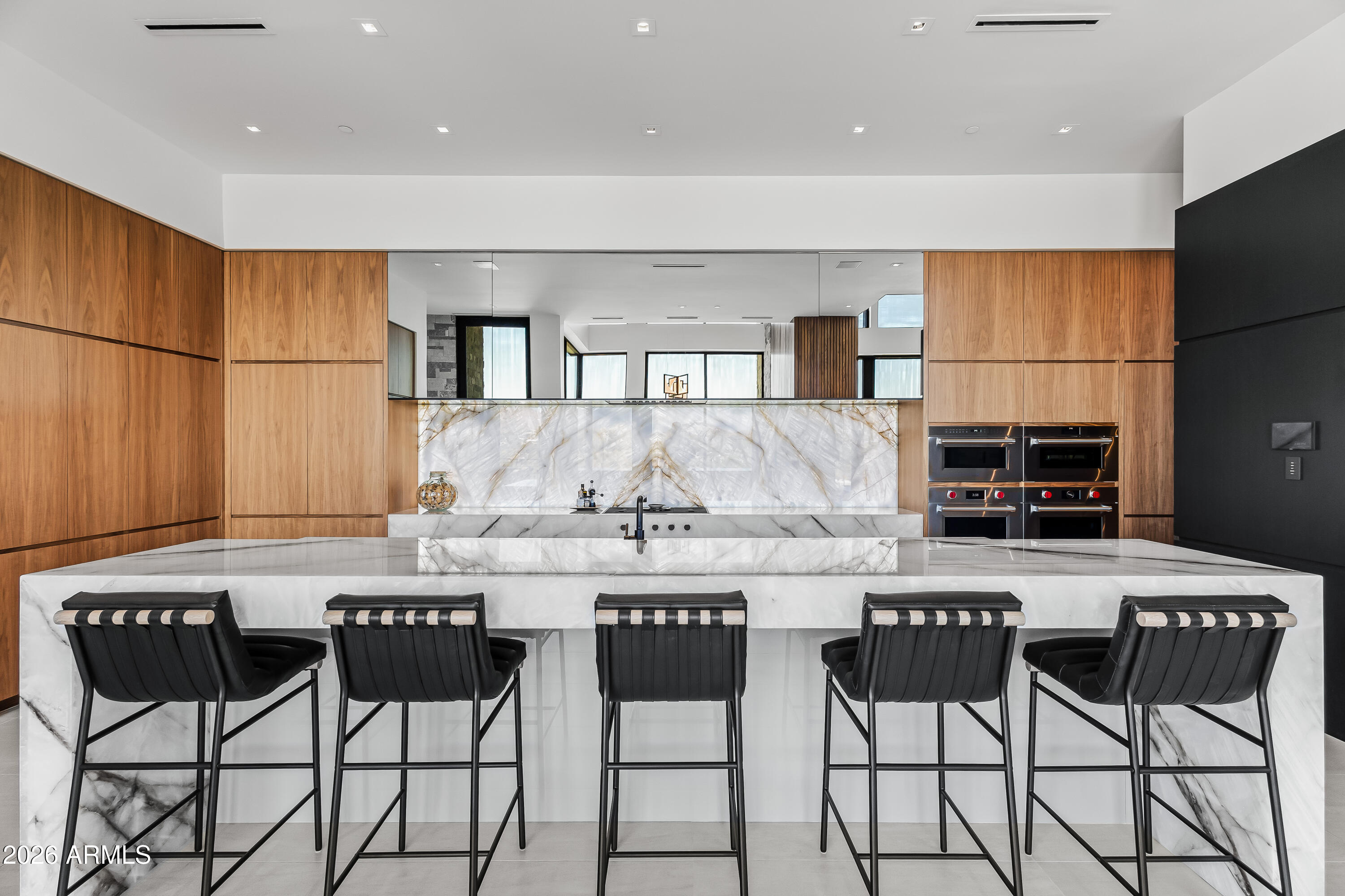 MIRADOR - Residential