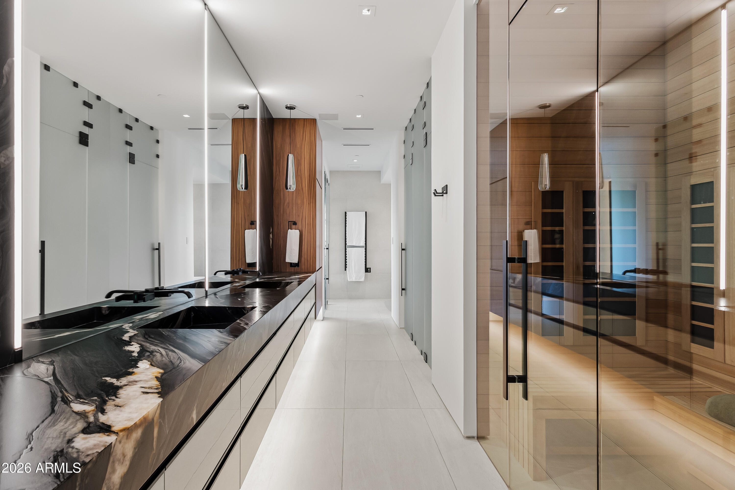MIRADOR - Residential