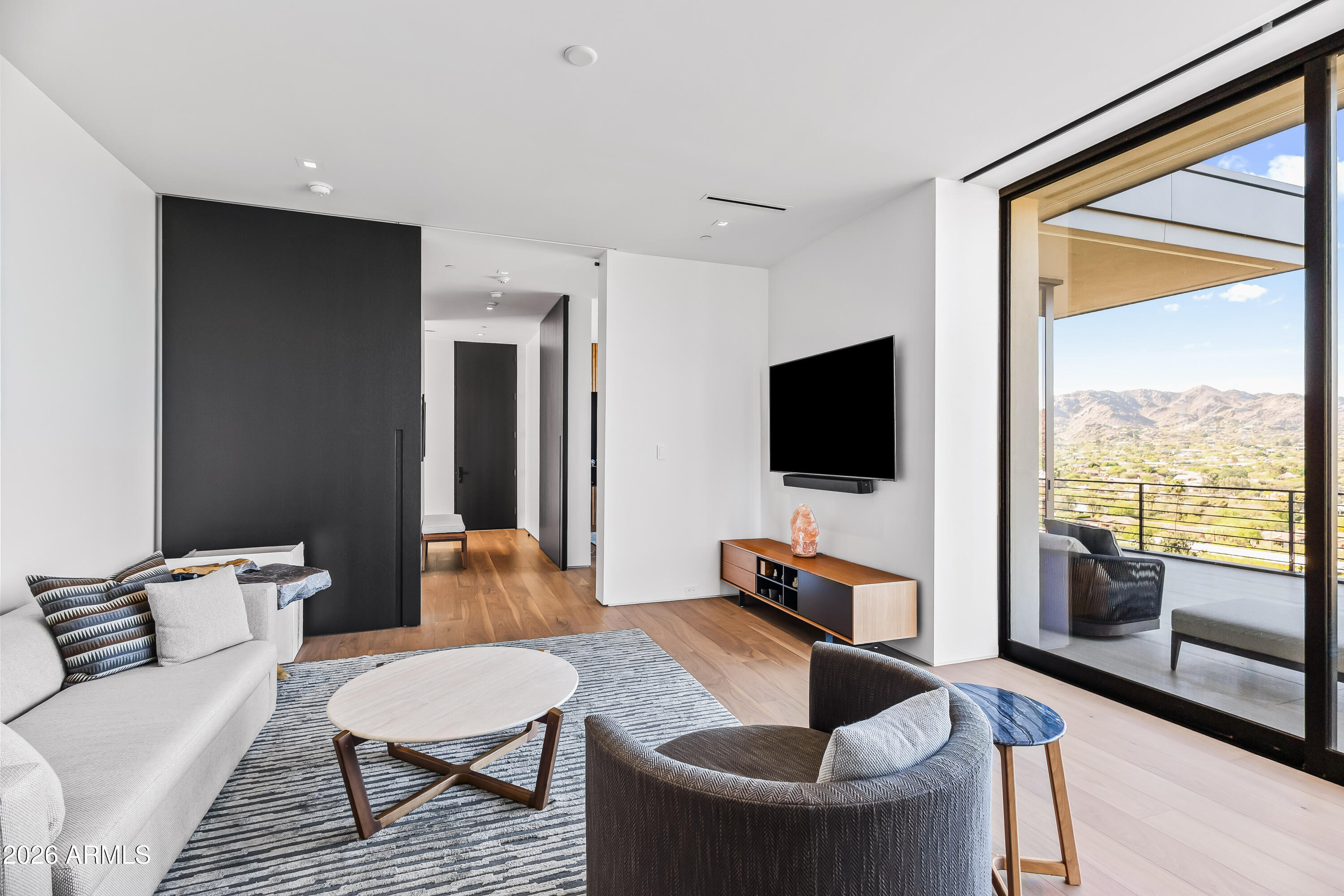 MIRADOR - Residential