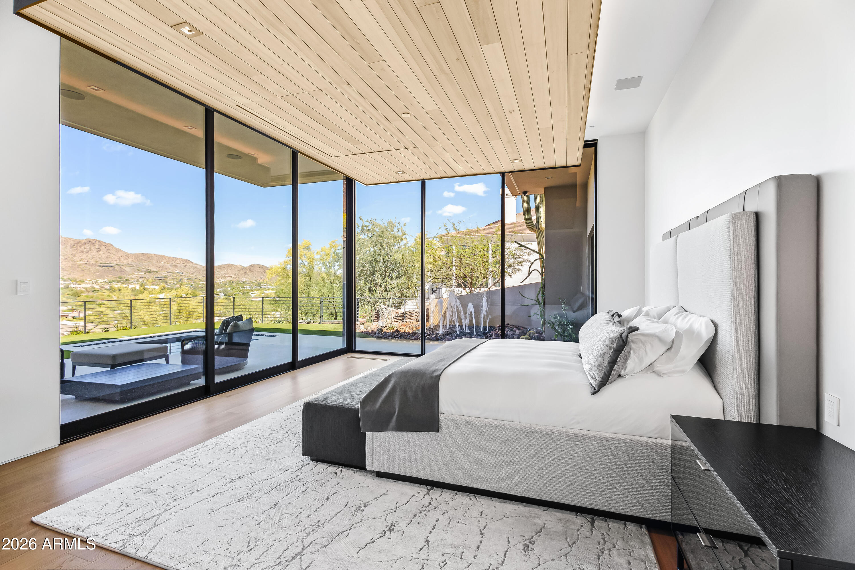 MIRADOR - Residential