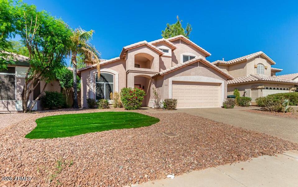 LA CRESTA TWO - Residential Lease