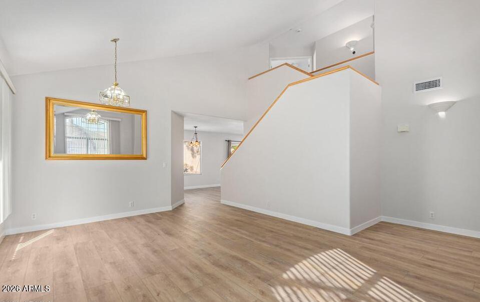 LA CRESTA TWO - Residential Lease