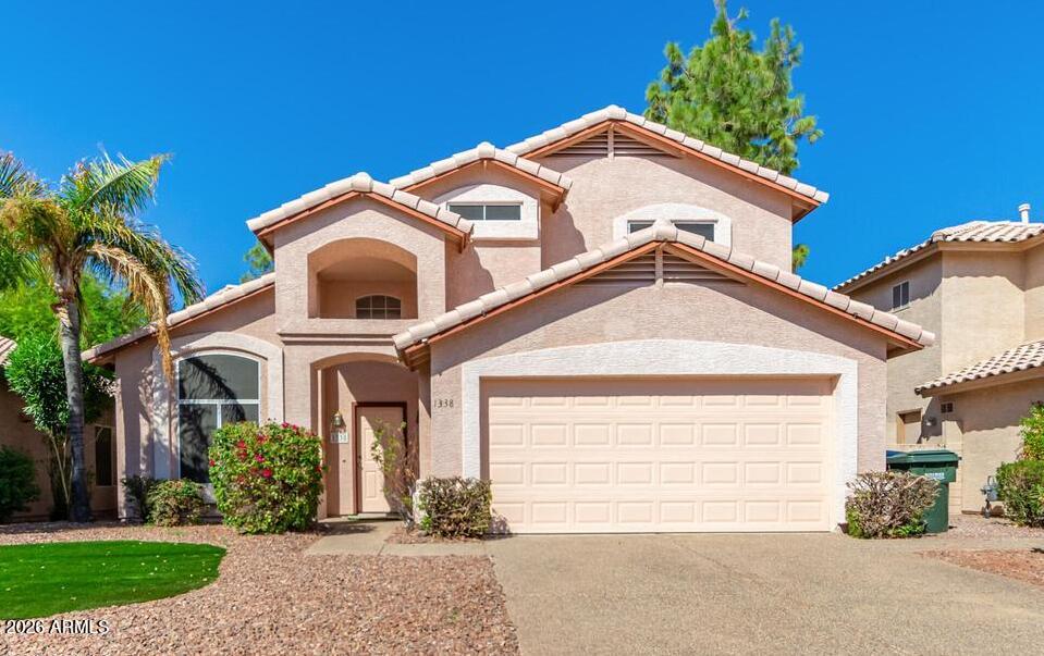 LA CRESTA TWO - Residential Lease