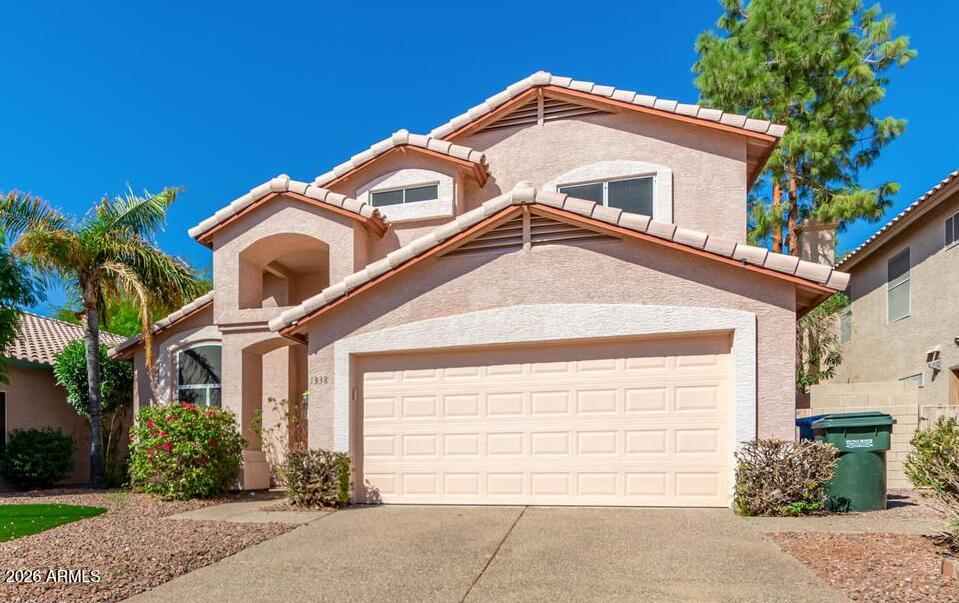 LA CRESTA TWO - Residential Lease