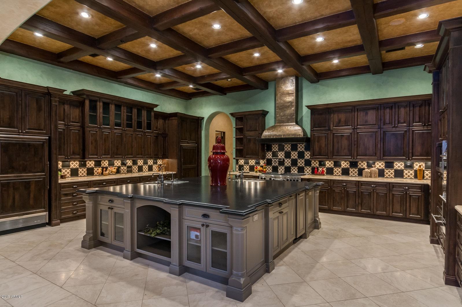 BRET HILLS - Residential