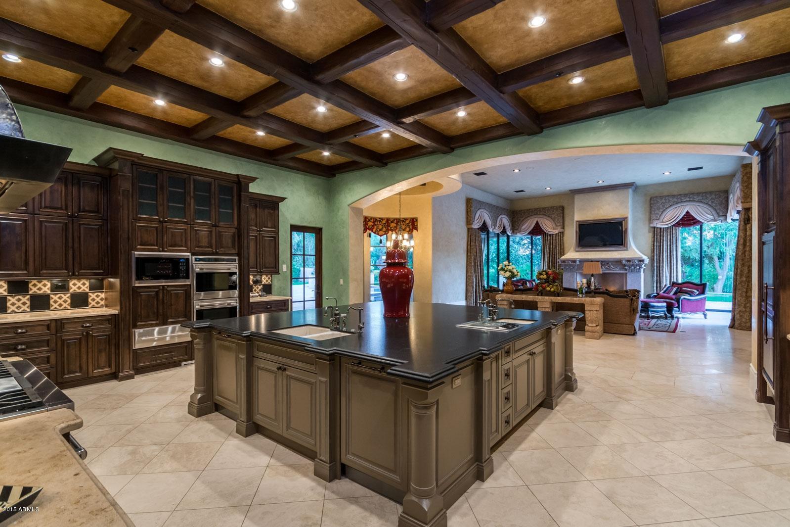 BRET HILLS - Residential