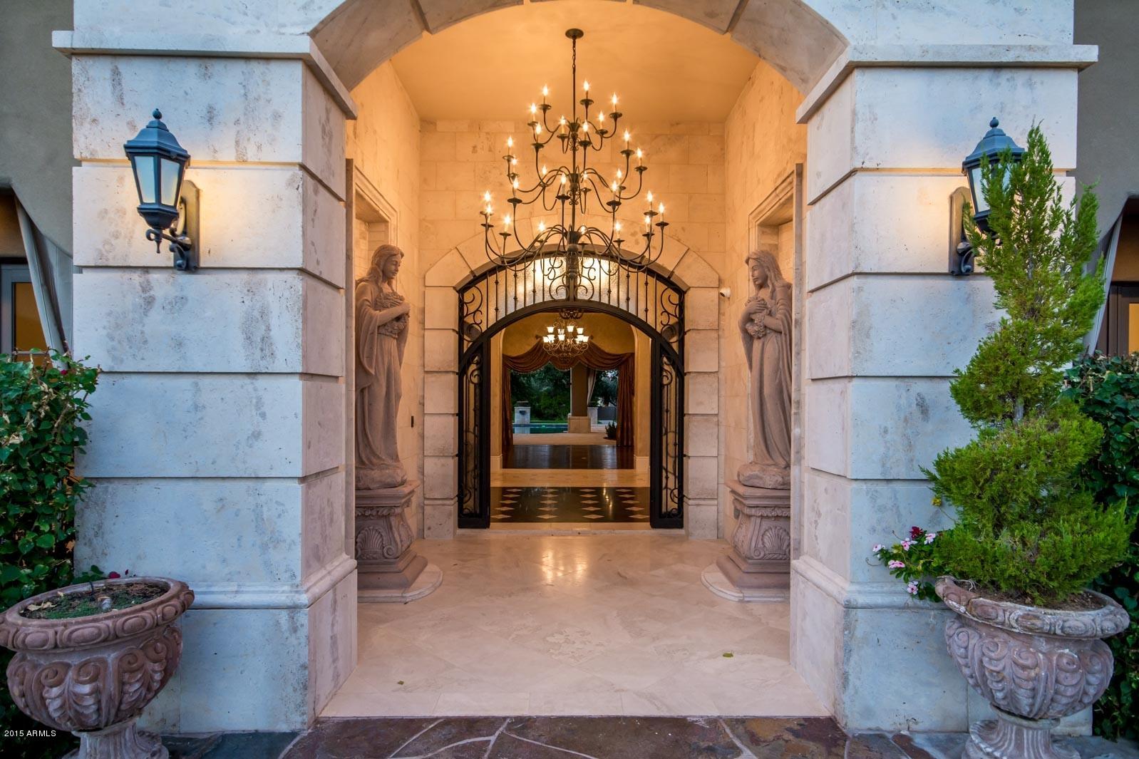 BRET HILLS - Residential