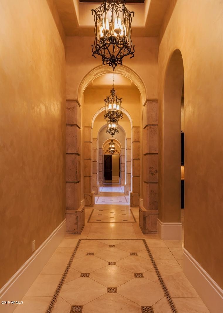 BRET HILLS - Residential