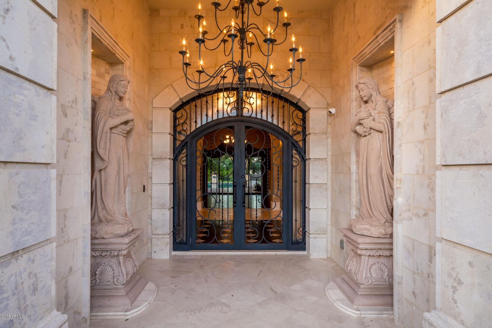 BRET HILLS - Residential