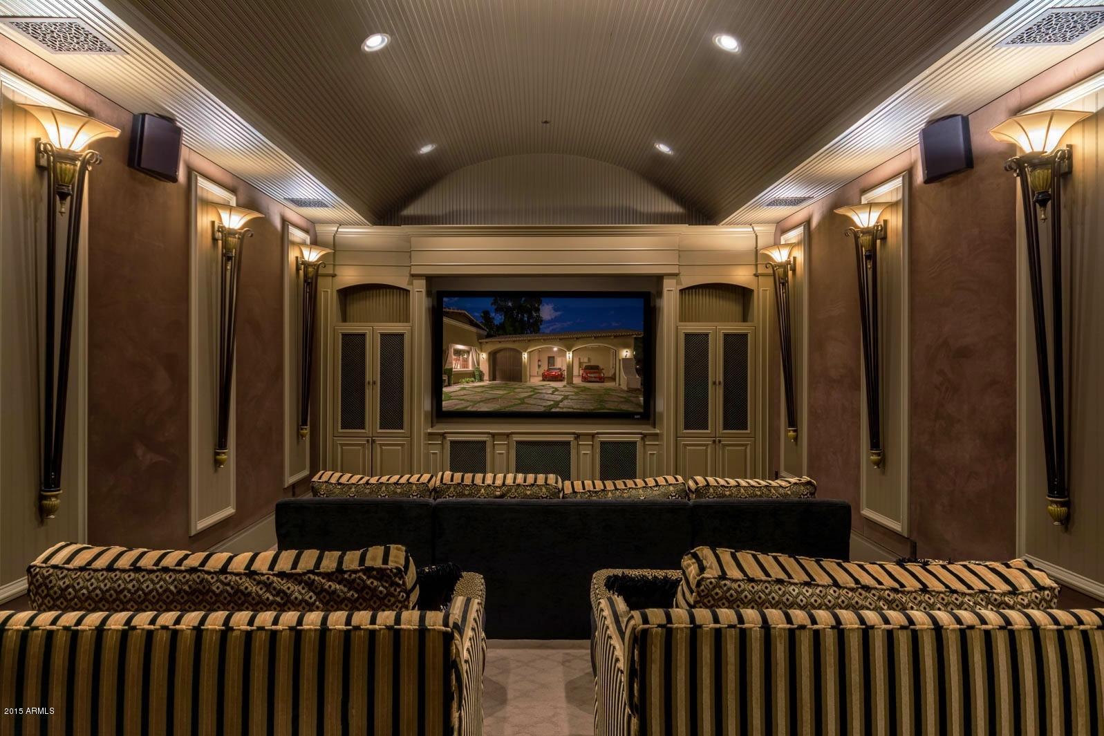 BRET HILLS - Residential