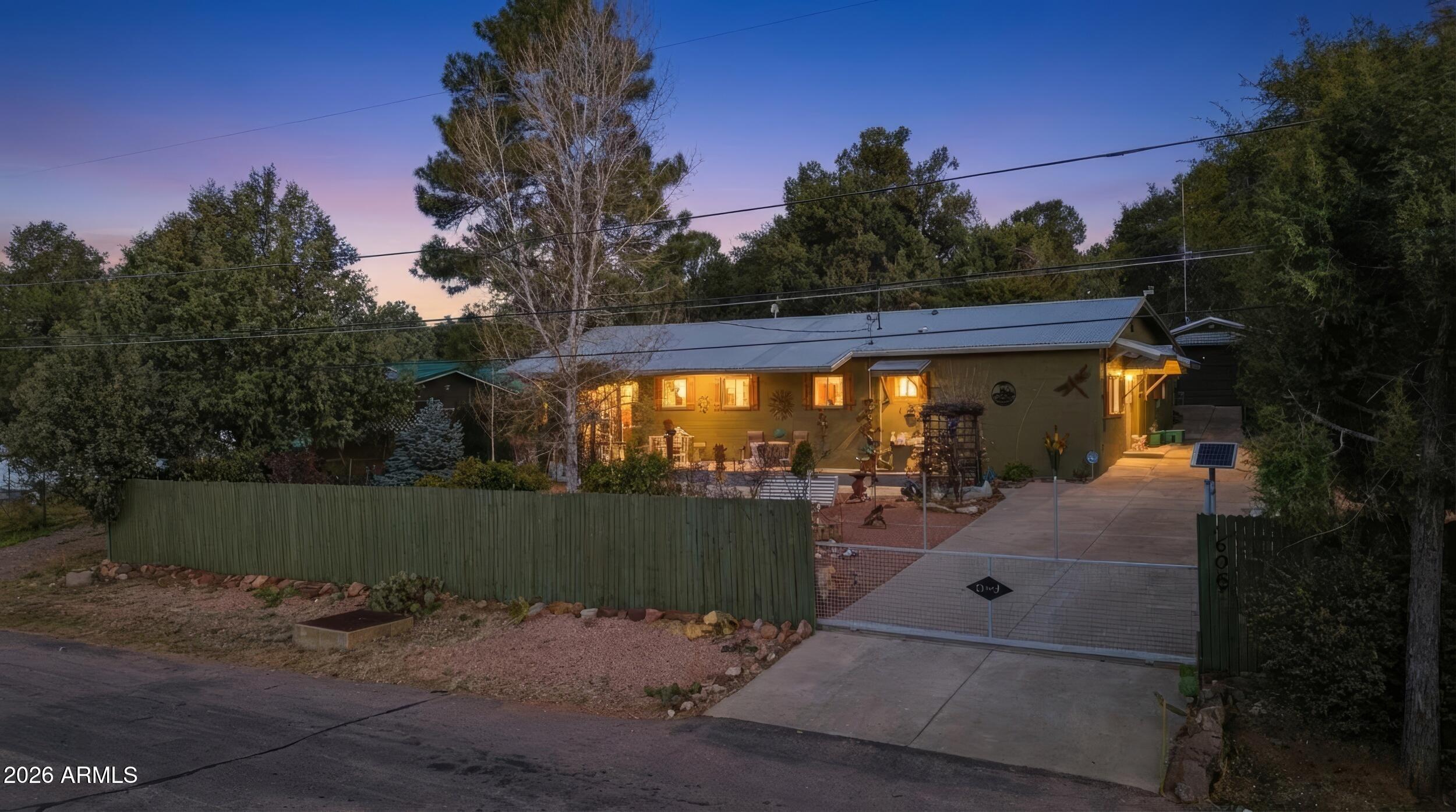 RANCHO DEL TONTO LOT1 RESUB 2 TRACT I - Residential
