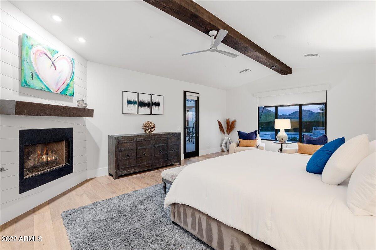 LADERA VISTA - Residential