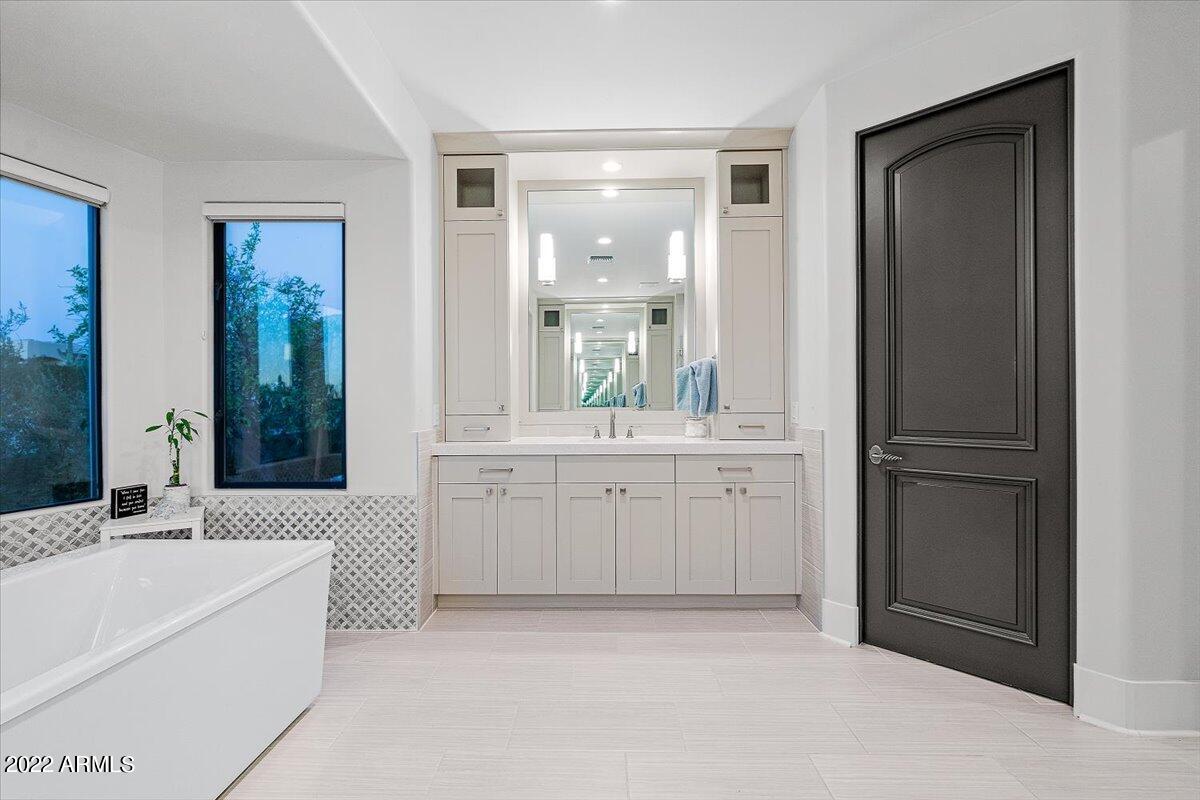 LADERA VISTA - Residential