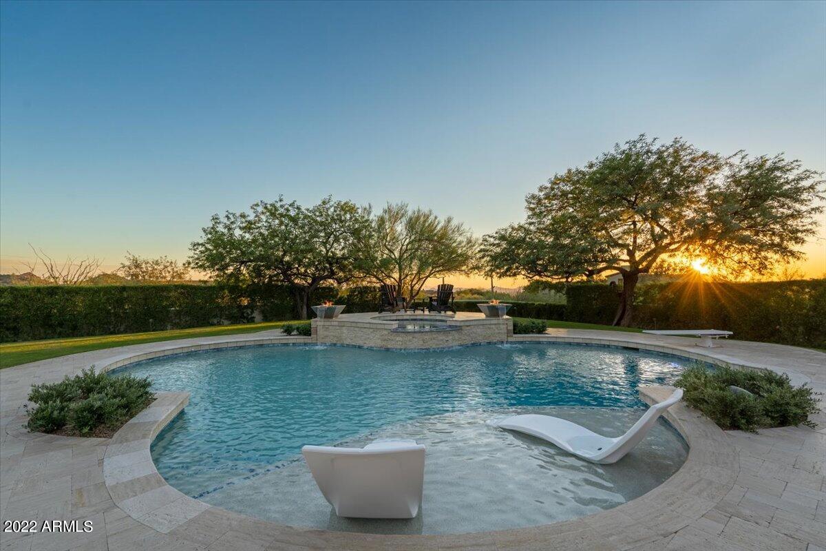LADERA VISTA - Residential