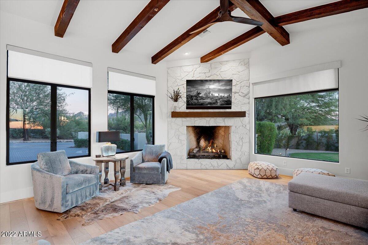 LADERA VISTA - Residential