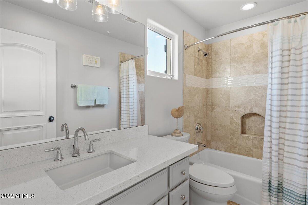 LADERA VISTA - Residential