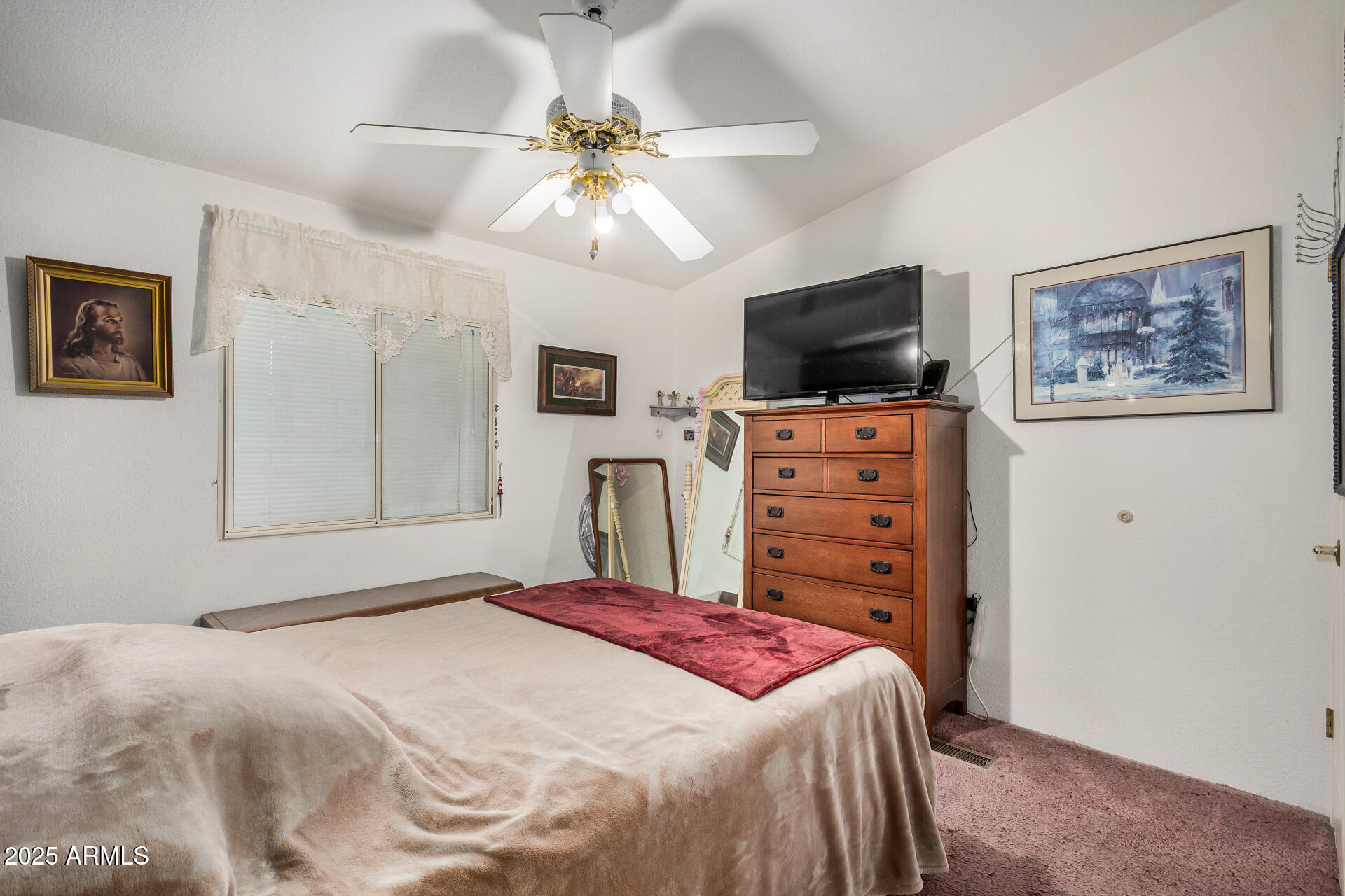 S31 T1N R8E - Residential