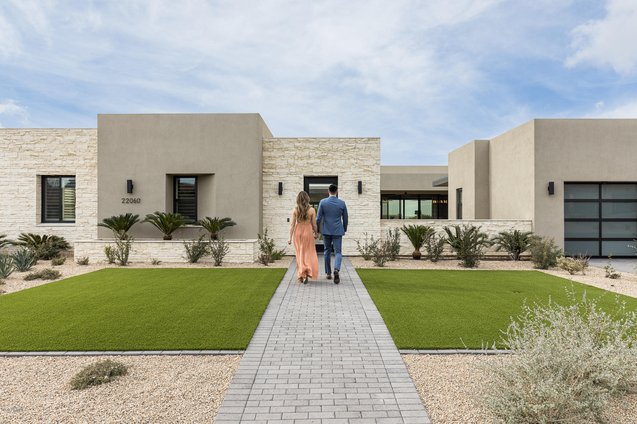 WHITE HORSE - Residential