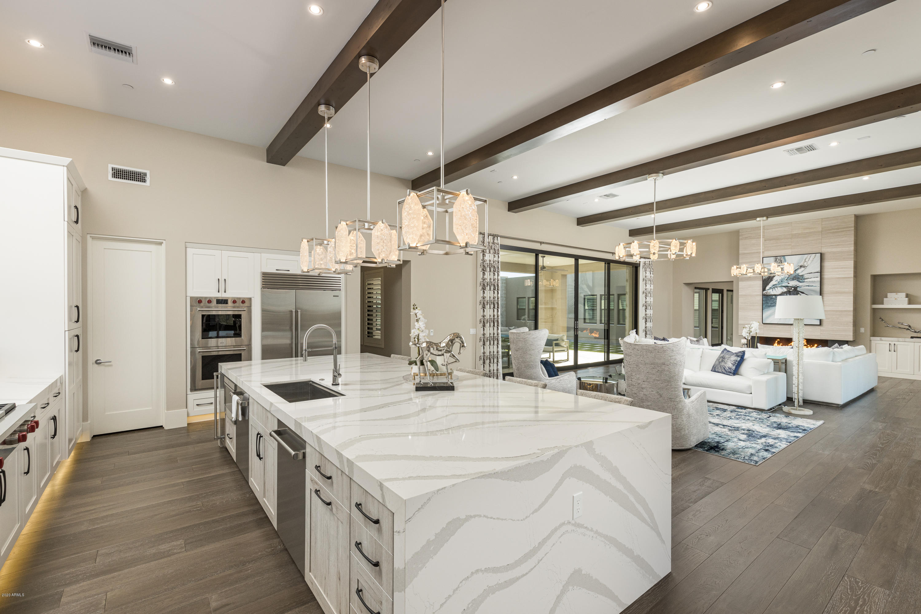 WHITE HORSE - Residential