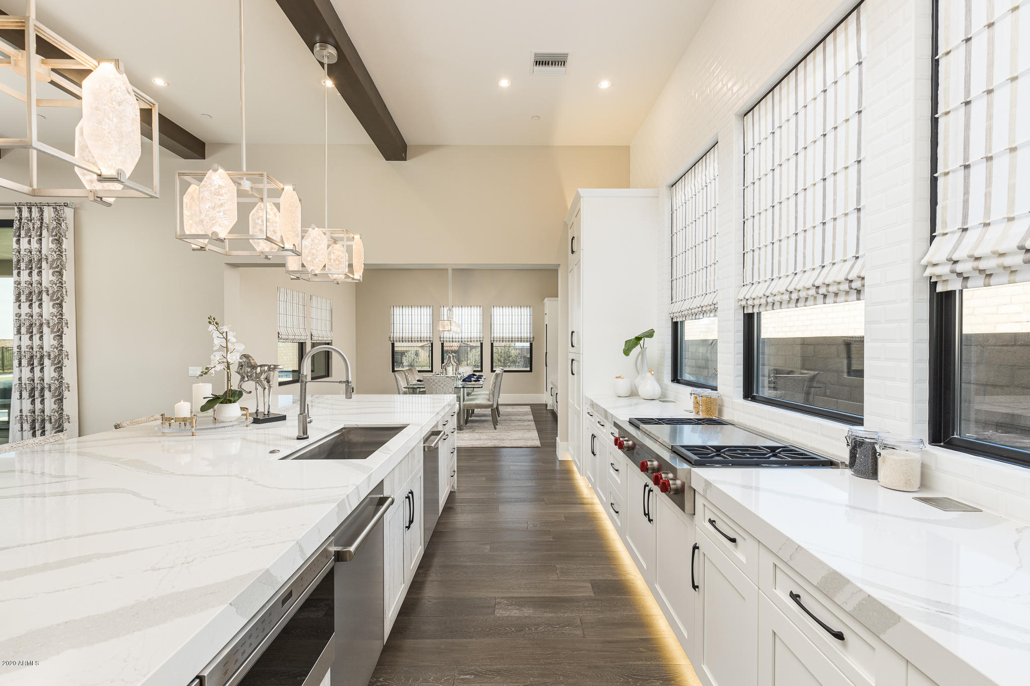 WHITE HORSE - Residential