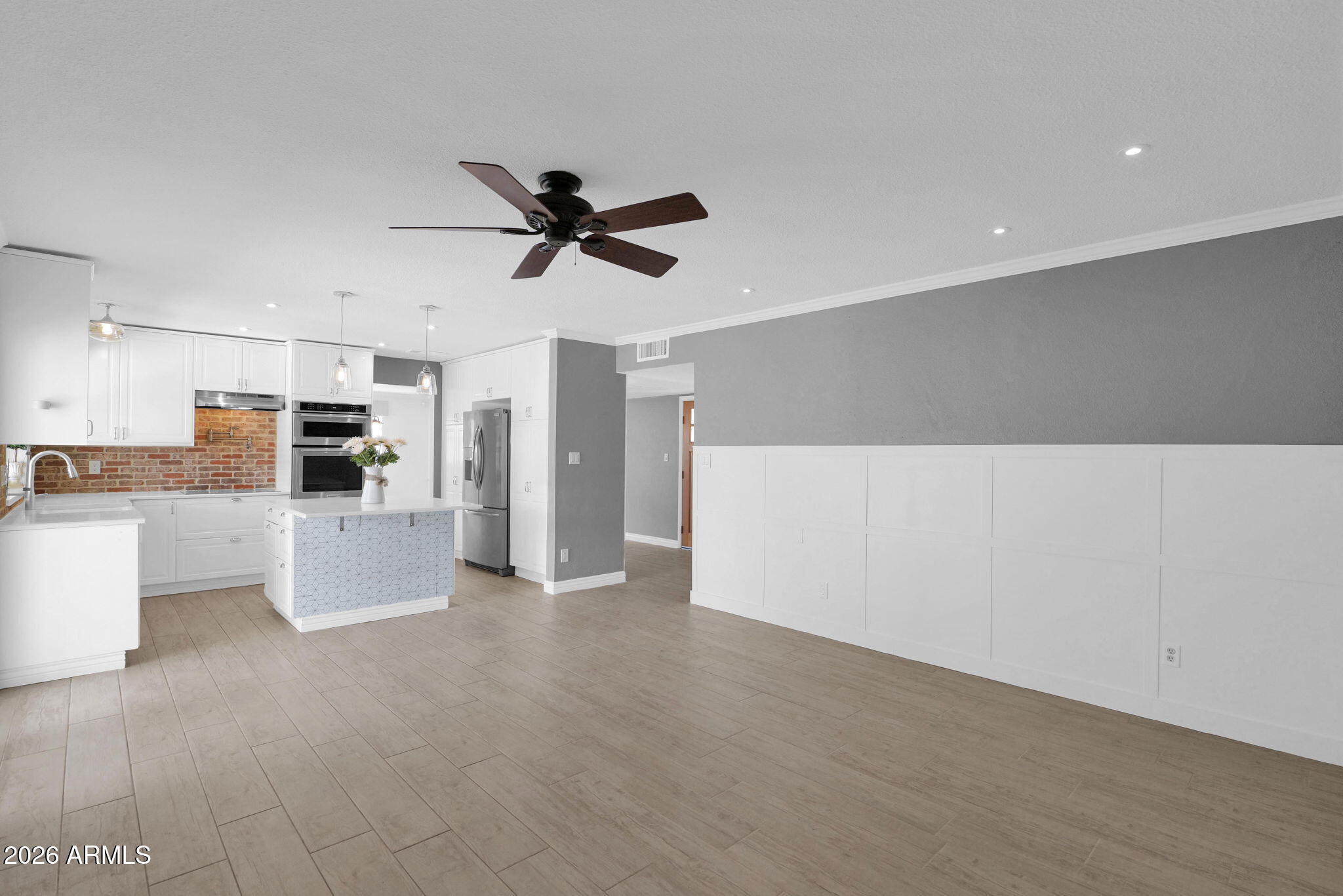 CONTINENTAL EAST 2 - Residential