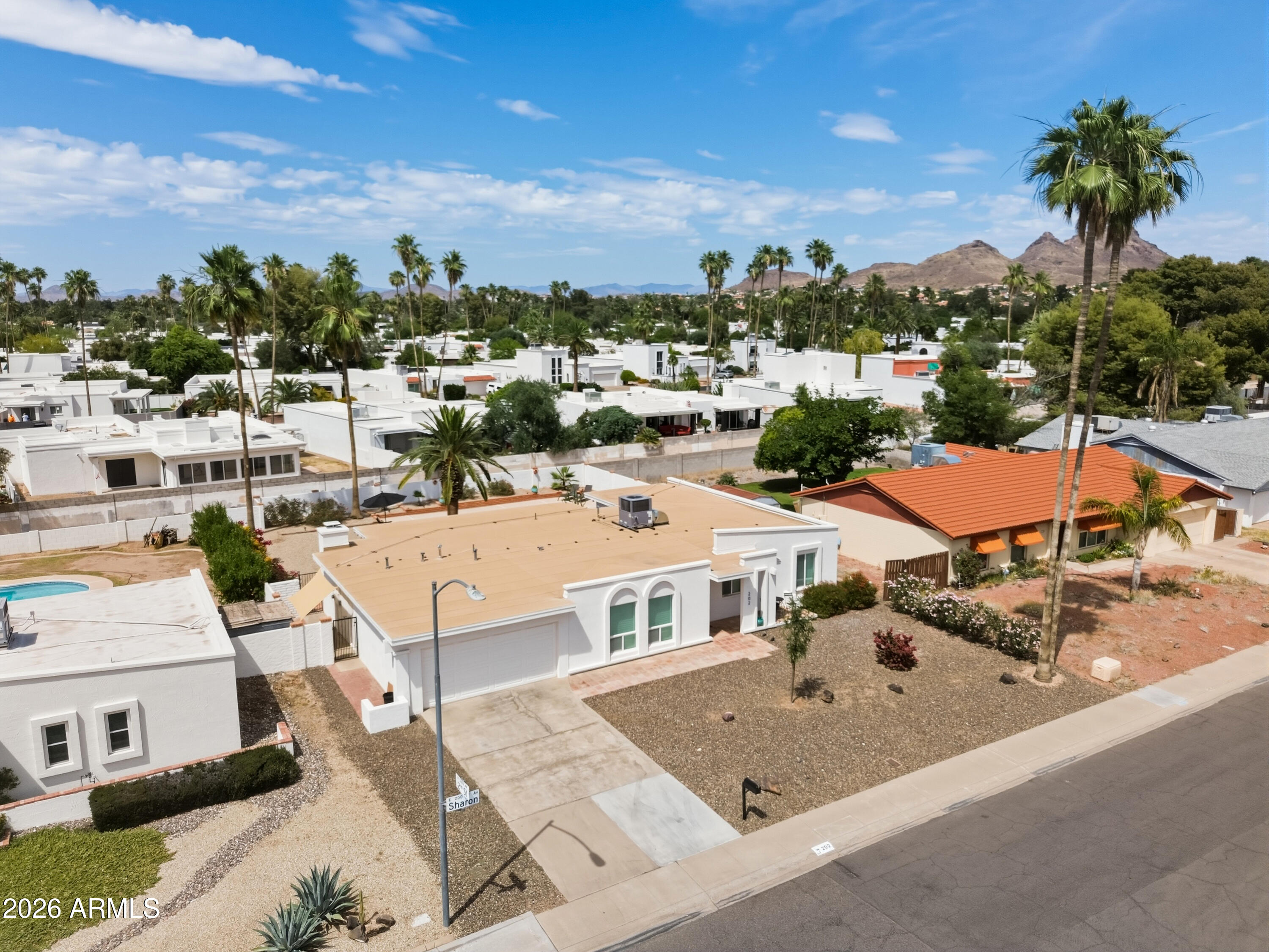 CRESTA DEL ORO - Residential