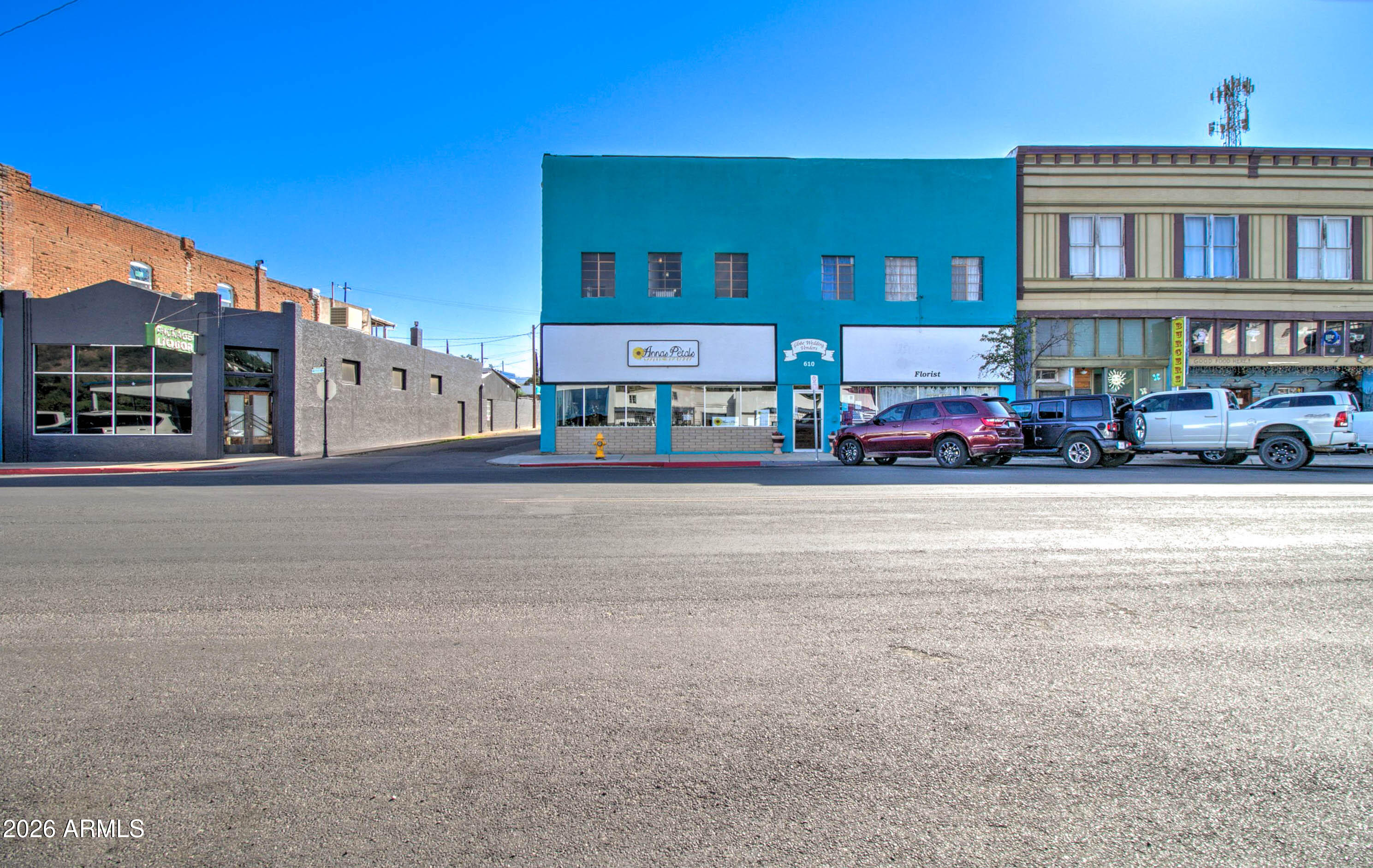 GLOBE TOWNSITE - Commercial Sale