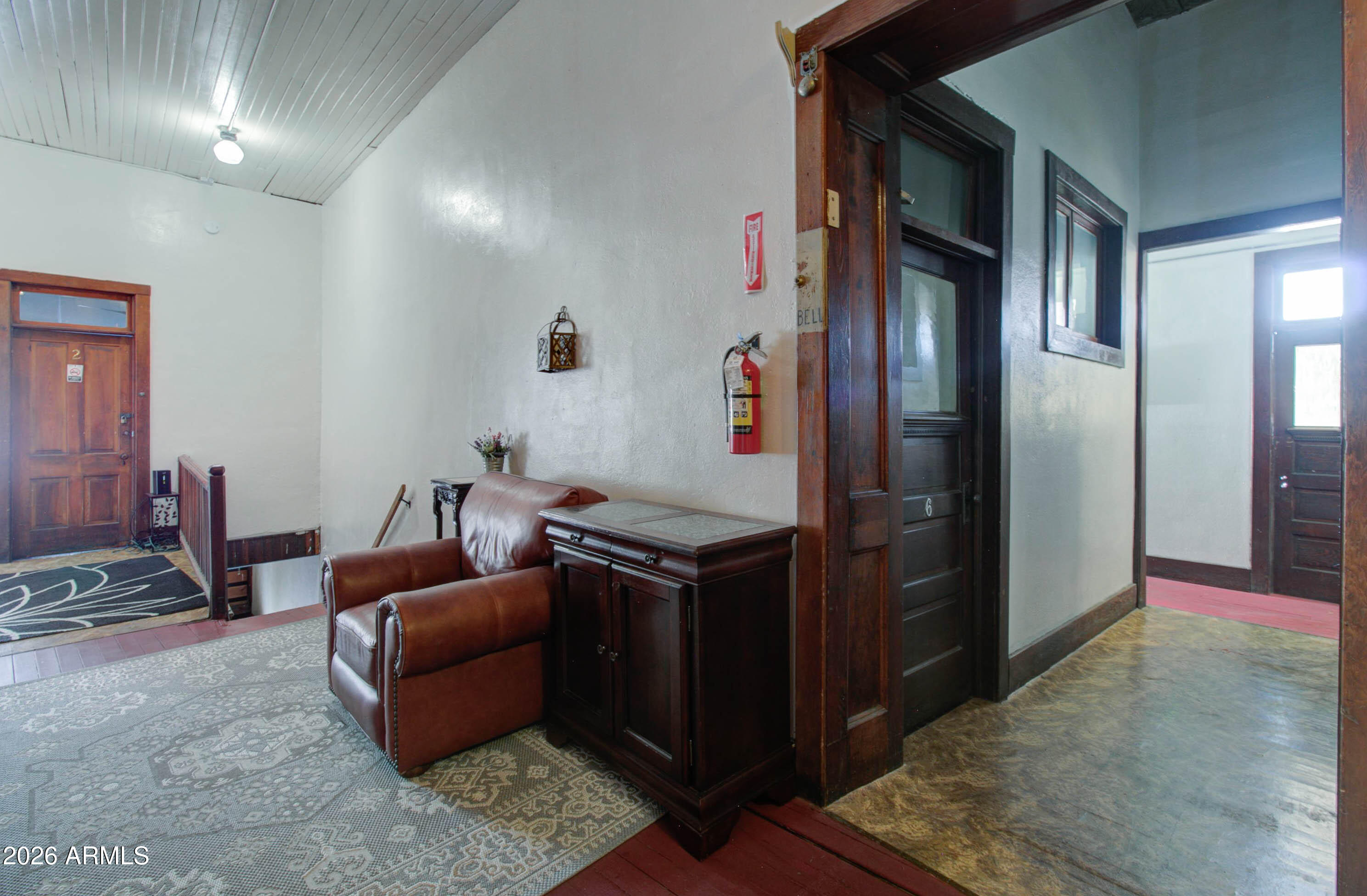 GLOBE TOWNSITE - Commercial Sale