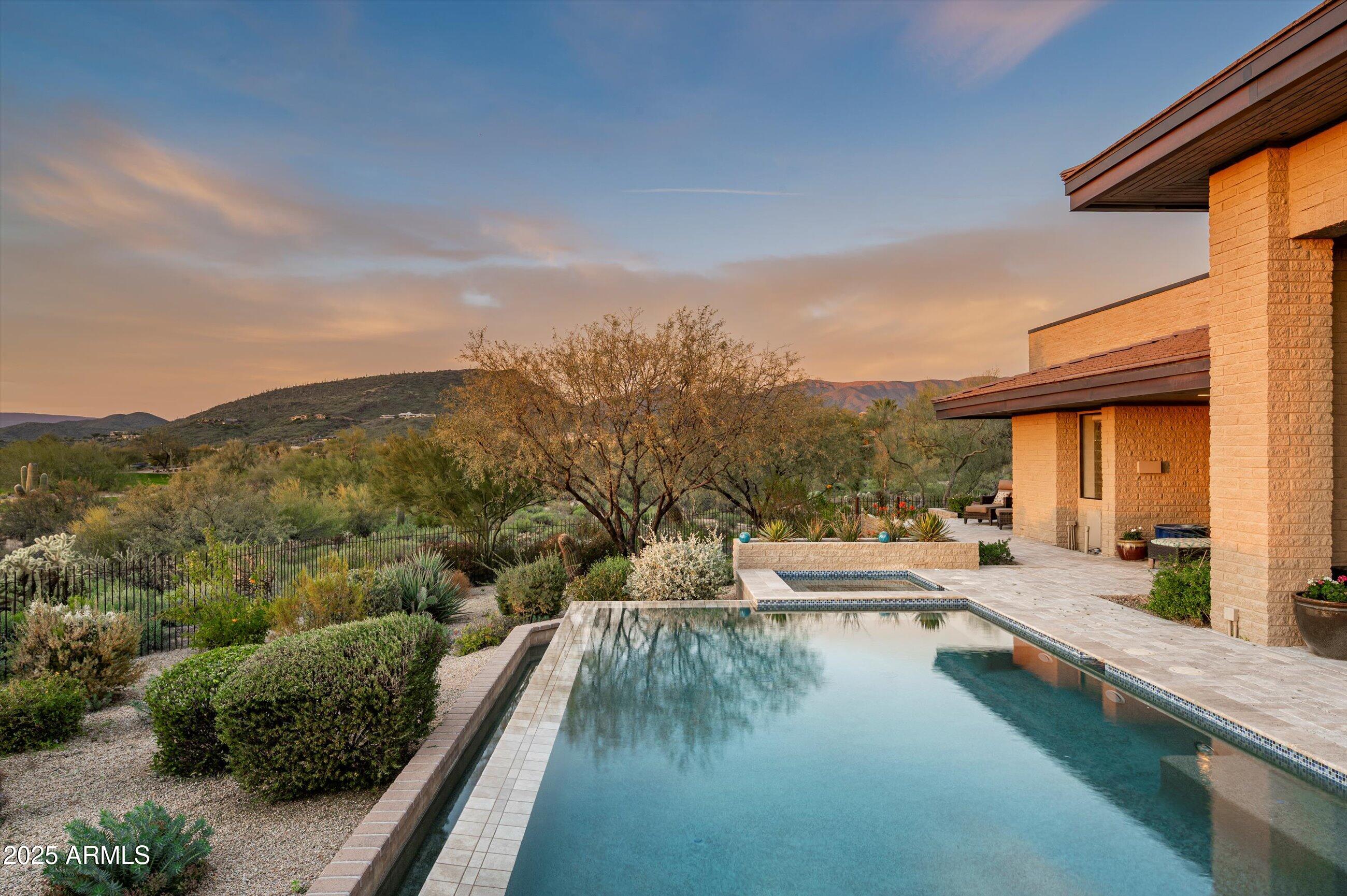 DESERT MOUNTAIN PHASE 1 UNIT 2 LOT 257A MLD - Residential