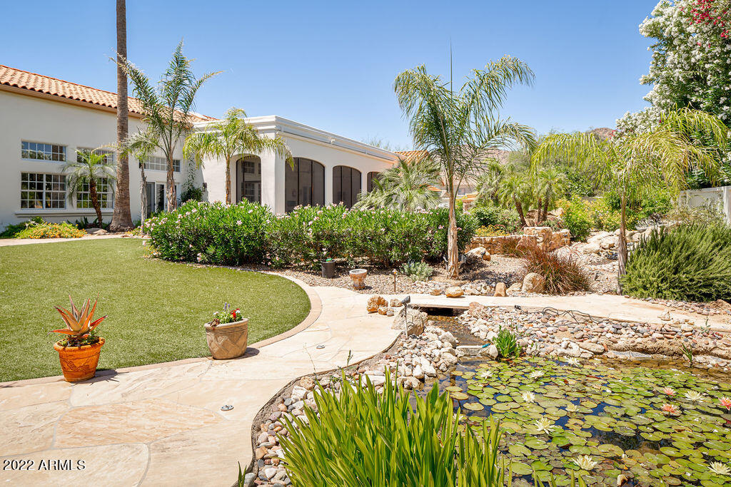 CHENEY MANOR LOT 1-8 - Residential