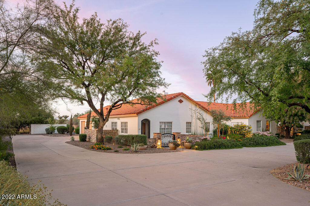 CHENEY MANOR LOT 1-8 - Residential