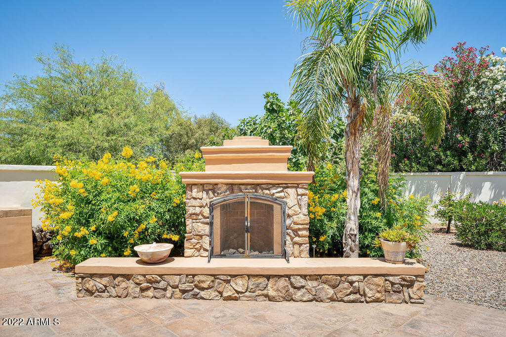 CHENEY MANOR LOT 1-8 - Residential