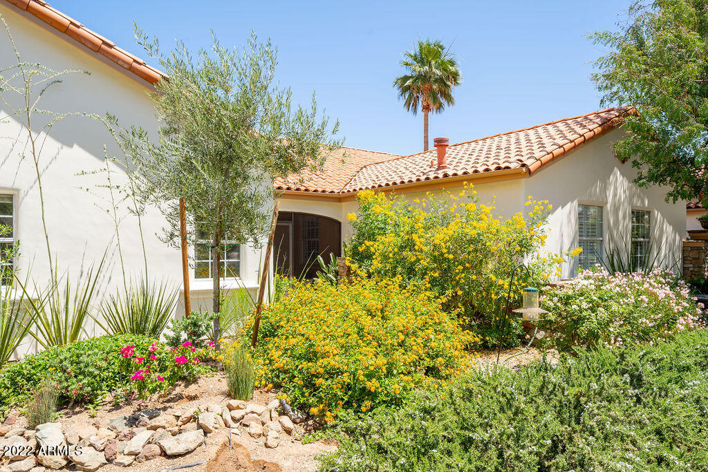 CHENEY MANOR LOT 1-8 - Residential