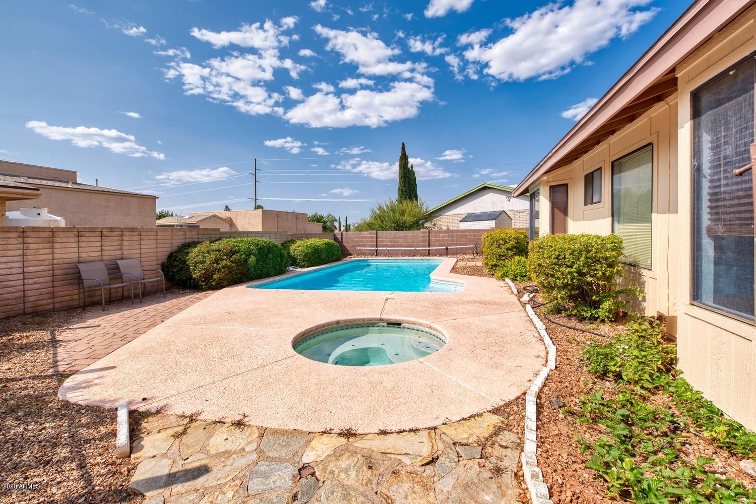 EAGLE RIDGE AMD - Residential