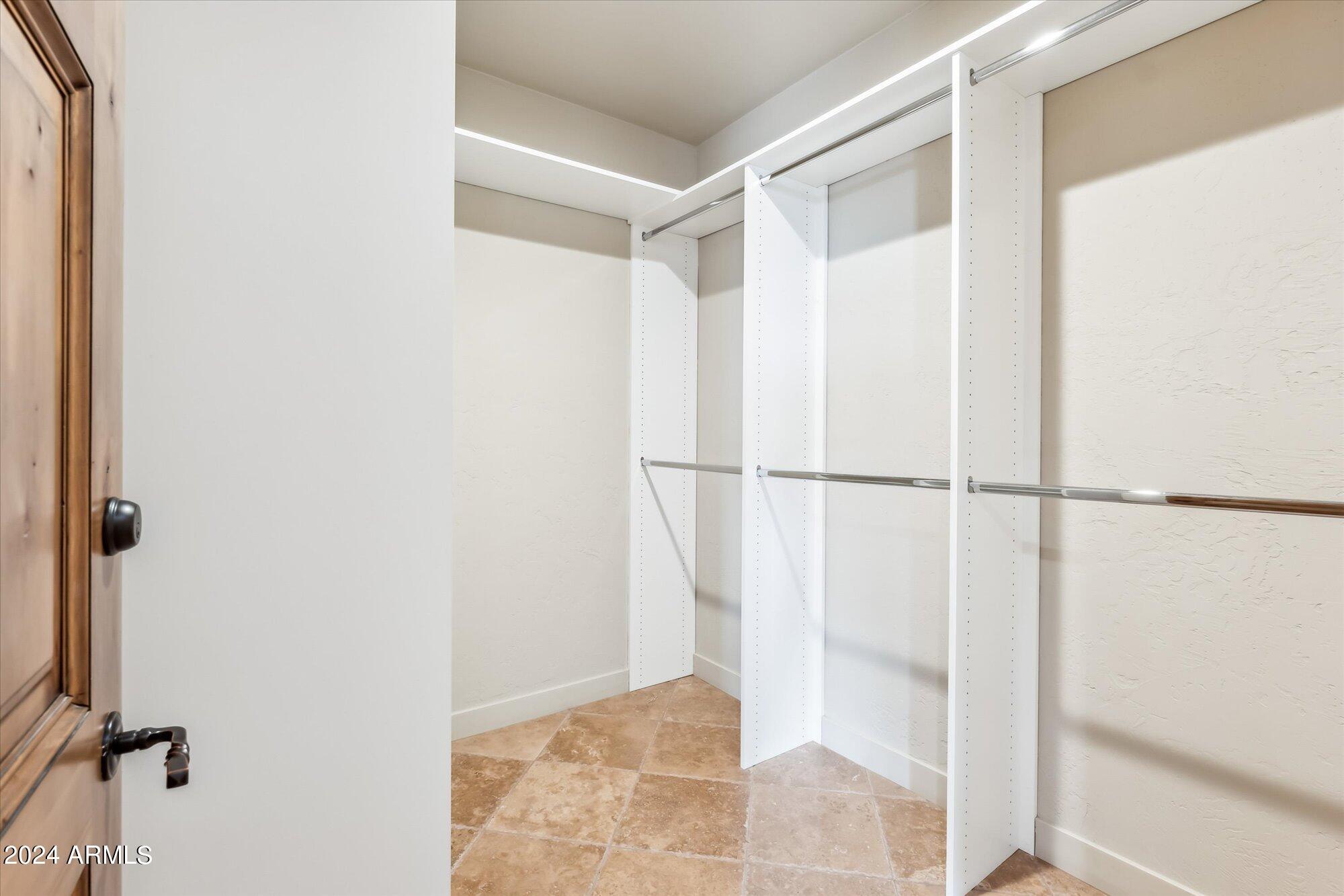 LANDMARK CONDOMINIUM AMD - Residential