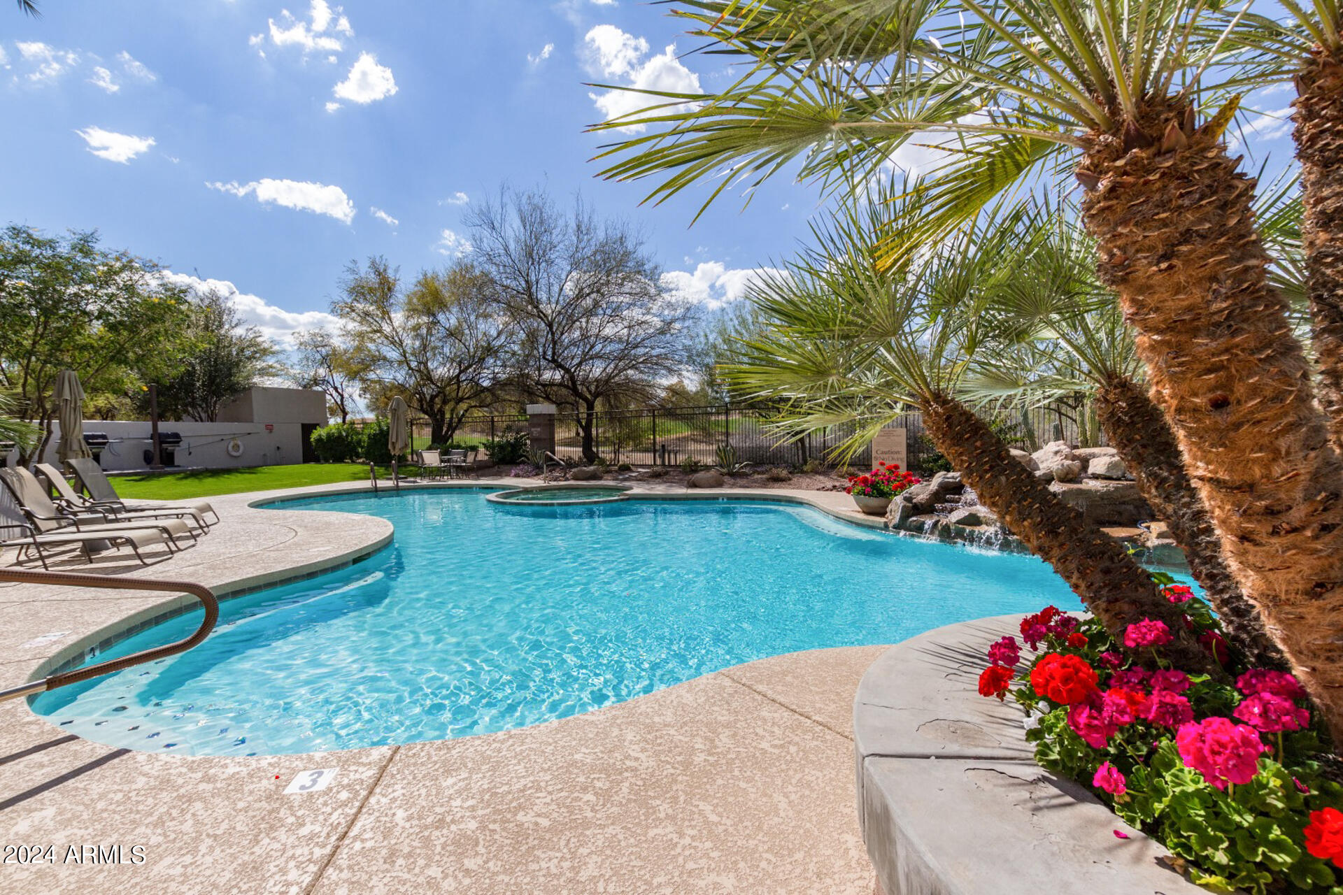 LANDMARK CONDOMINIUM AMD - Residential