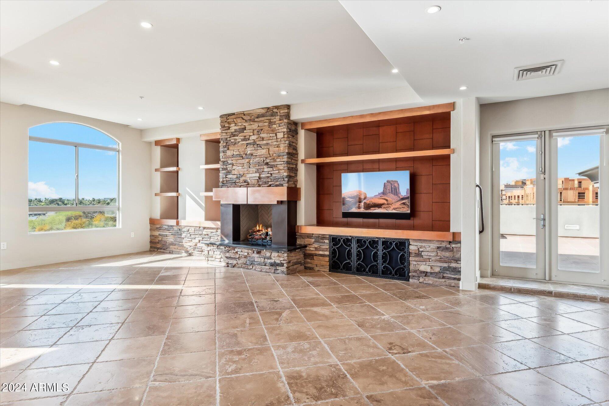 LANDMARK CONDOMINIUM AMD - Residential