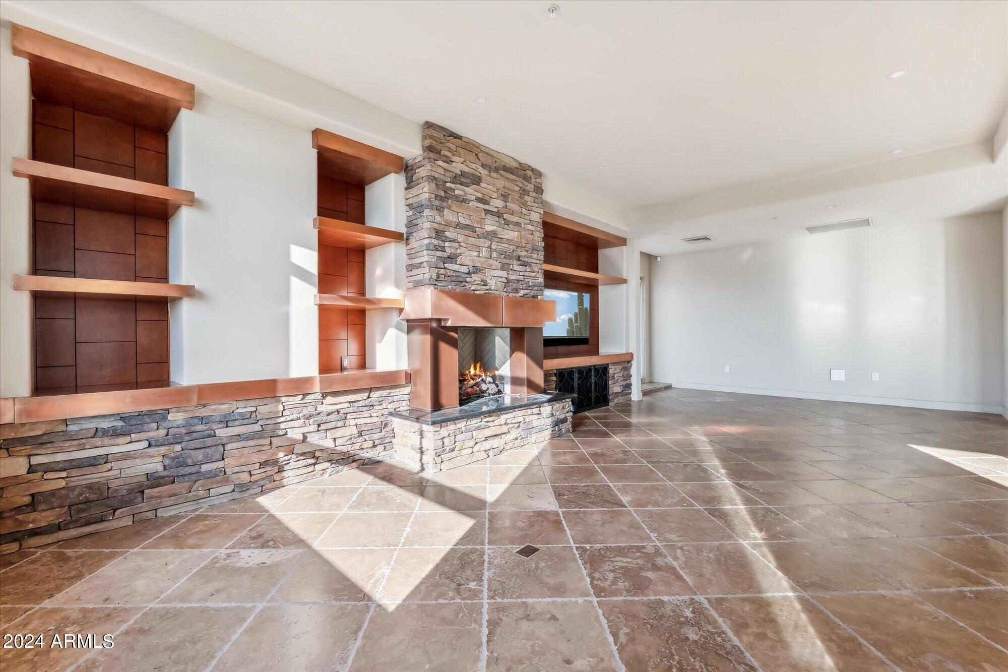 LANDMARK CONDOMINIUM AMD - Residential