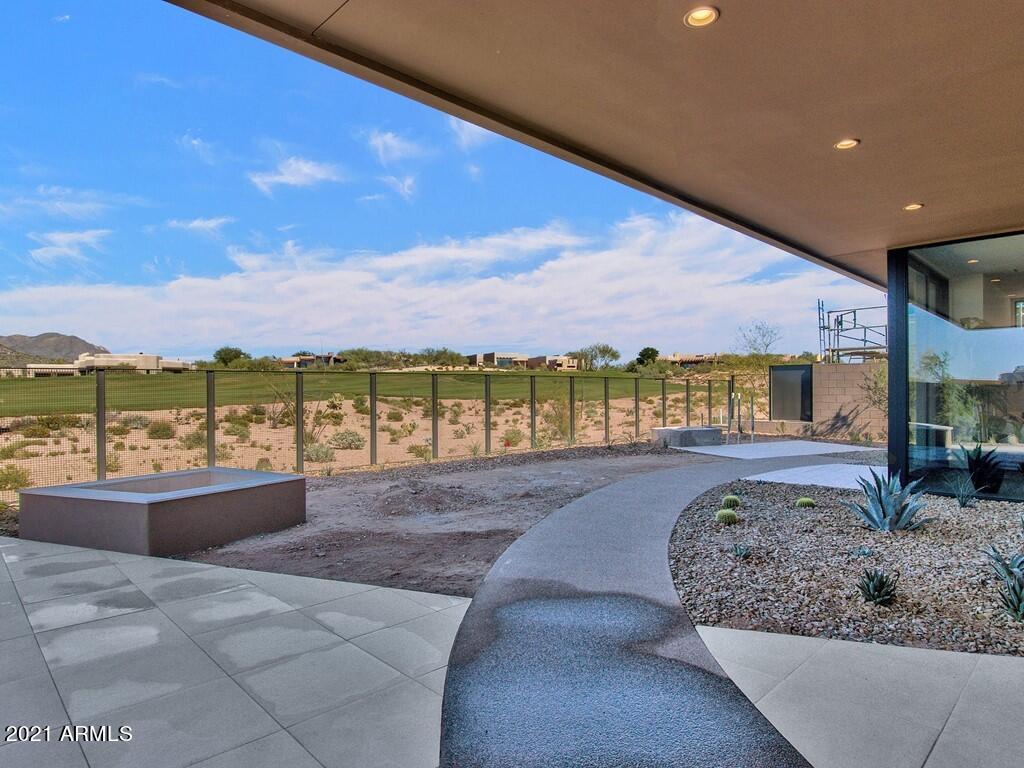DESERT MOUNTAIN - Residential