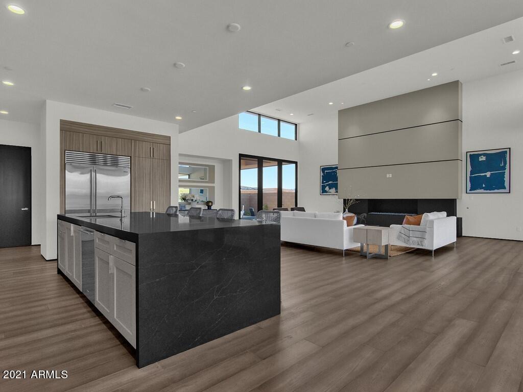 DESERT MOUNTAIN - Residential