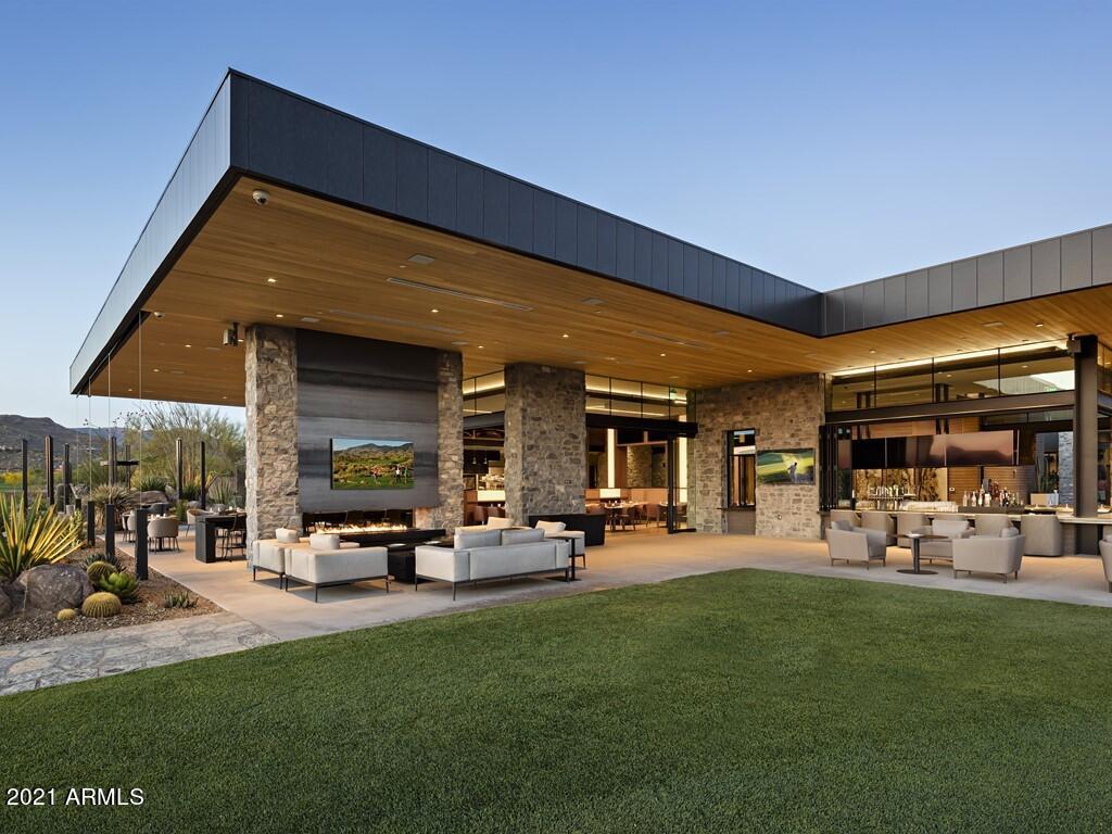 DESERT MOUNTAIN - Residential