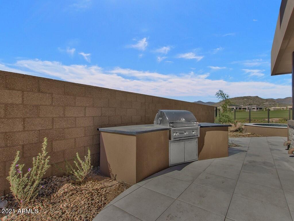 DESERT MOUNTAIN - Residential