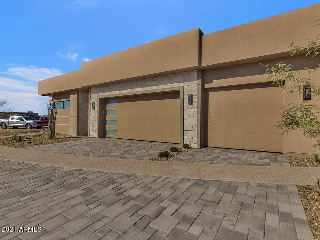 DESERT MOUNTAIN - Residential