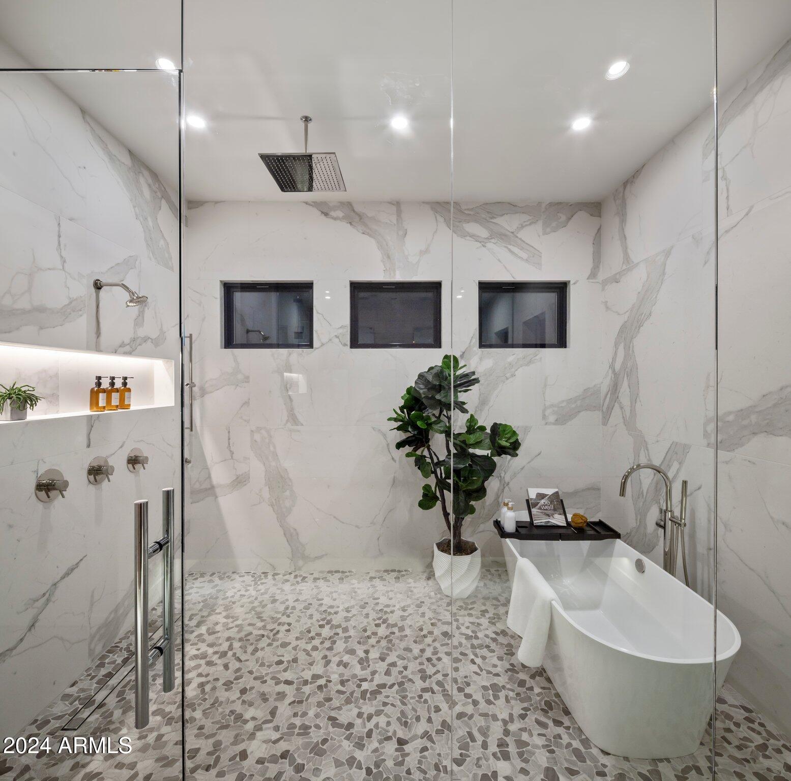 Aura - Residential