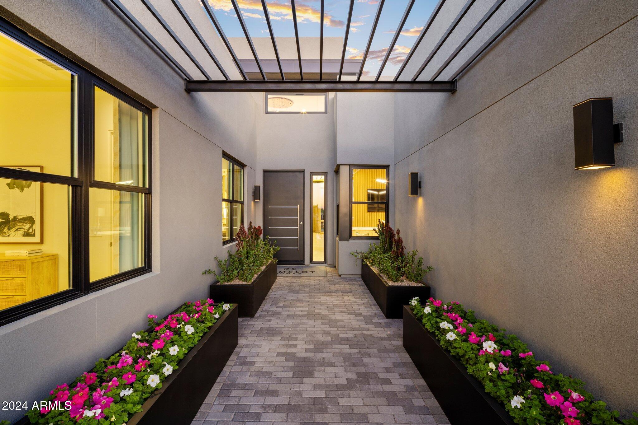 Aura - Residential